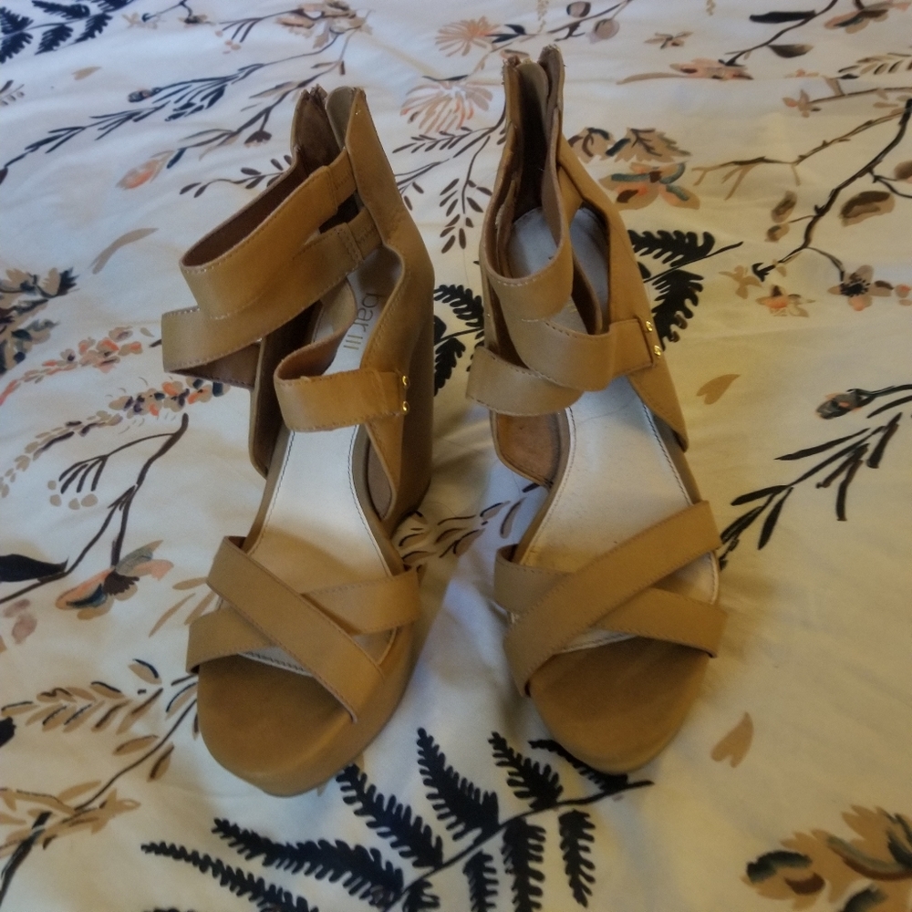 Bar III Wedges